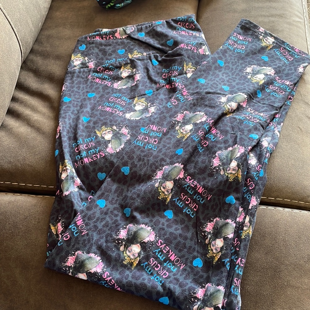 Monkey leggings